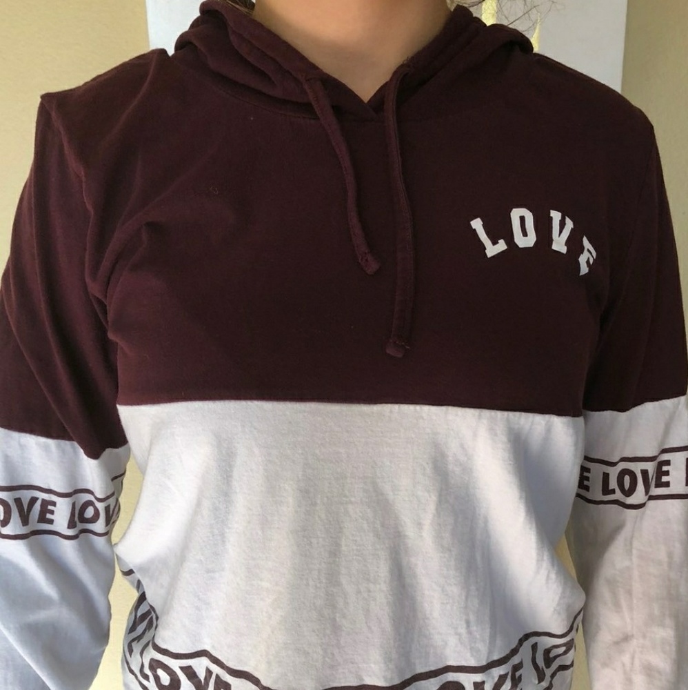 LOVE burgandy top.
